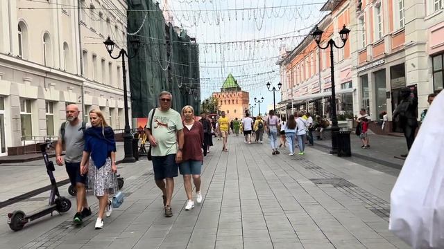 Нижний Новгород, прогулка по Большой Покровской смотреть онлайн