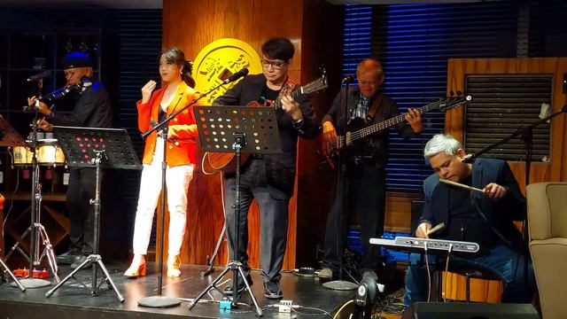 soldier of fortune by eric macabeo n sto domingo band at chameleon lounge feb 5 2024 смотреть онлайн