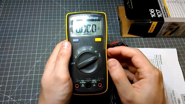 Мультиметр Fluke 106 смотреть онлайн