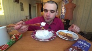 МУКБАНГ/АСМР МОРОЖЕНОЕ/ШОКОЛАД МИЛКА/MILKA/КРЕКЕРЫ /КЕКС/КОФЕ/ДЕСЕРТ/EATING/ASMR/Mukbang#365