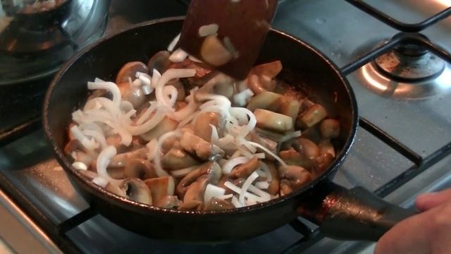 ГОТОВИМ шампиньоны в сливочном соусе. смотреть онлайн