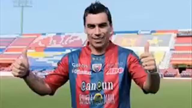 Esteban Paredes смотреть онлайн