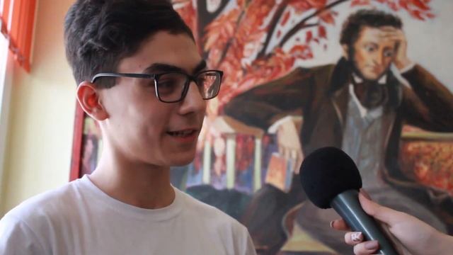"Моим стихам, написанным так рано..." смотреть онлайн