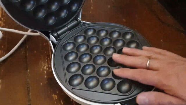 Hong Kong Egg Waffle Maker by StarBlue Review, Fun, Easy to Use, Well Made Hong Kong Style Egg Waff смотреть онлайн