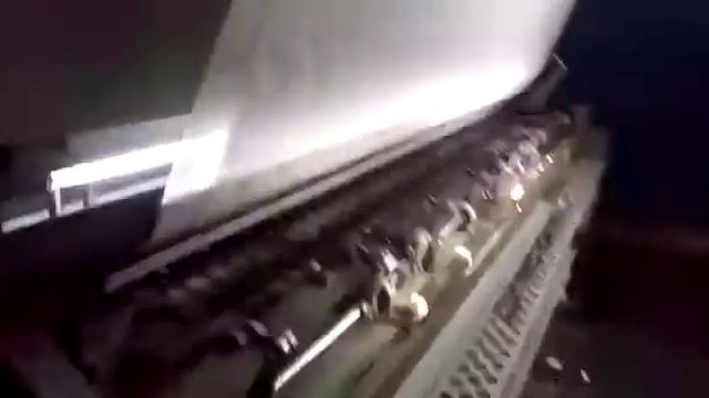 Стегальная, многоигольная машина челночного стежка МТ-94М. смотреть онлайн