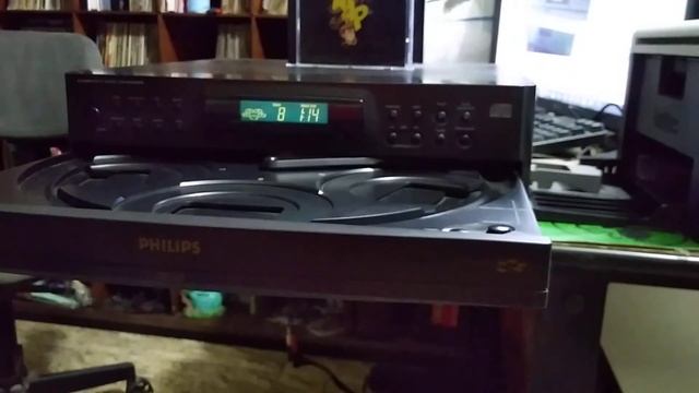 Cd Player Philips CDC 265 Perfeito funcionamento. смотреть онлайн