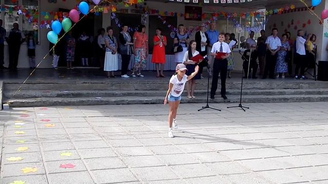 ЧЕРКЕССК СОШ №18 1сентября 2015г смотреть онлайн
