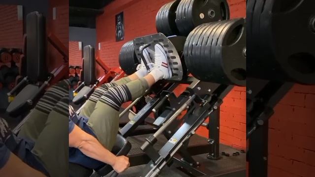 Тренировка ног. Не пропускай этот день. смотреть онлайн