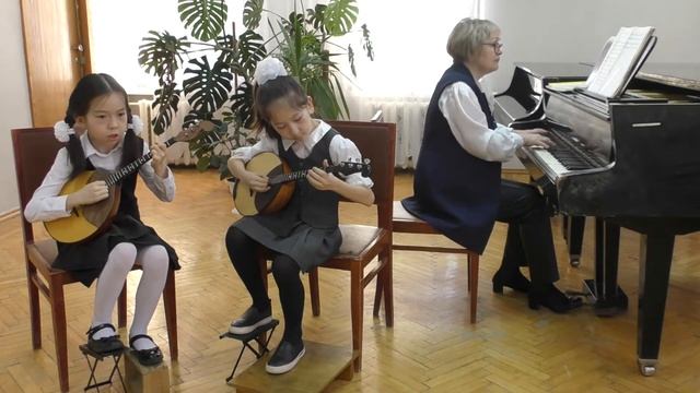 Клушева Анеля, Клушева Камилла, МБУ ДО ДШИ г.о. Отрадный Самарской обл., Р.Н.П. «Ходила младёшенька смотреть онлайн