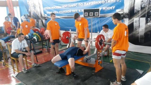 Кубок Москвы 2014г. Жим лежа 127,5кг. AWPC б/э, в.к. до 82,5кг.. Выполнение КМС. Павленко Михаил. смотреть онлайн