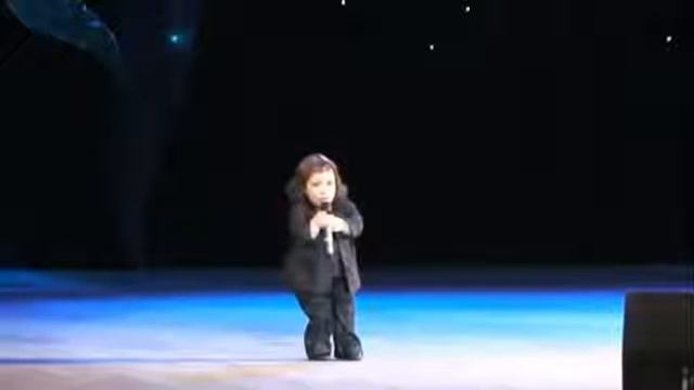 ШОК! И другим, кто говорит 'Не смогу' стыдно будет! ! Люди, которые добиваются смотреть онлайн