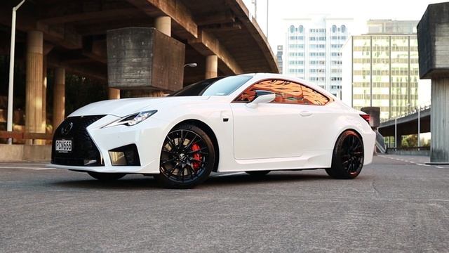 Lexus of Wellington: 2022 Lexus RC F смотреть онлайн