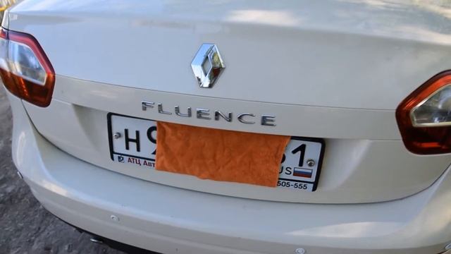 Обзор Renault Fluence 1.6АТ (116л.с.)/Нереально клевый С-класс смотреть онлайн