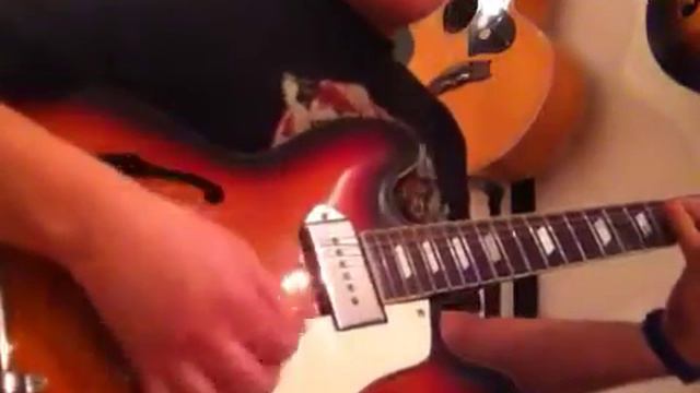 1996 Epiphone Casino смотреть онлайн