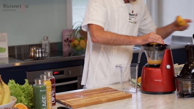 Orange Juice using citrus attachment for E8000 juicer смотреть онлайн