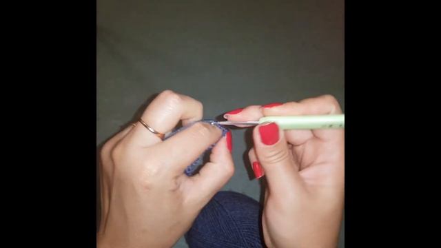 Бабушкин квадрат крючком. Как связать бабушкин квадрат #бабушкинквадрат #квадратныймотивкрючком