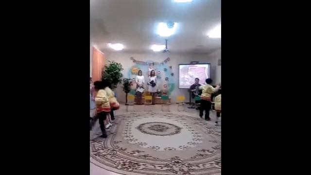 танец с балалайками.mp4 смотреть онлайн