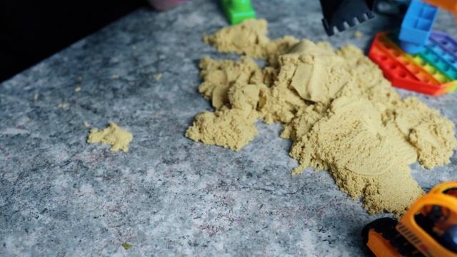 КИНЕТИЧЕСКИЙ ПЕСОК смотреть онлайн