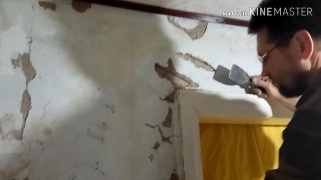 Готовим старые стены и углы к укреплению армированной сетки смотреть онлайн