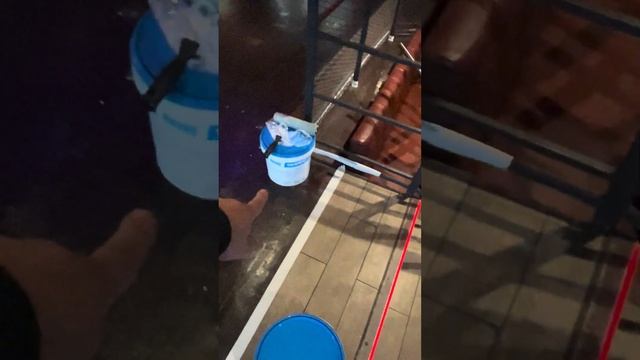 Необычная покраска бетонных полов в легендарном клубе Djagger