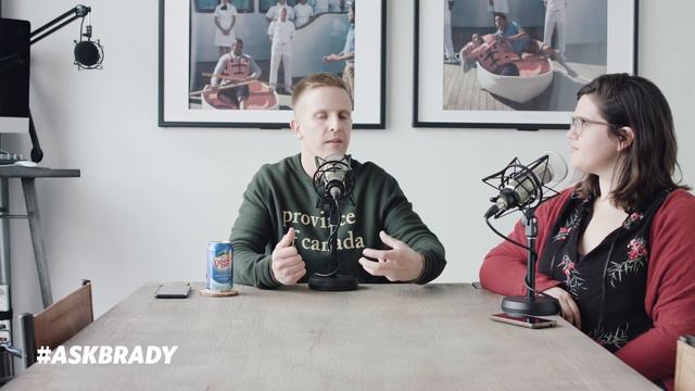Brady’s Teleprompter Secret, Instagram vs FB Stories & Filmora vs Adobe | #AskBrady Episode 57 смотреть онлайн