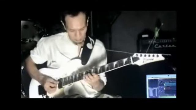 Flying With Ibanez Indonesia смотреть онлайн