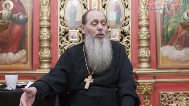 Почему женщинам нельзя причащаться в "дни очищения"? смотреть онлайн