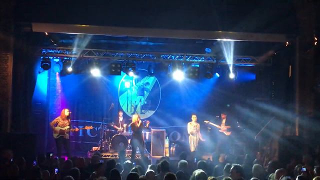 Altered Images Holmfirth Picturedrome 3/6/2020 I could be happy смотреть онлайн