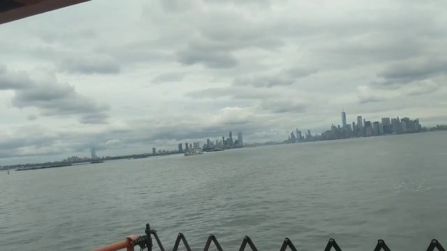 НЬЮ-ЙОРК. STATEN ISLAND - ПРОГУЛКА НА ПАРОМЕ. ЕДУ НА КУРОРТ. НЕМНОГО О СТИВЕ ДУДНИКЕ И ЕГО ЖЕНЕ смотреть онлайн