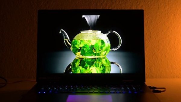 MSI Titan 18 HX Review. The Most Powerful Laptop in Existence?