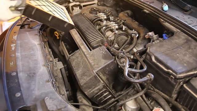 Volvo T5 engine air filter replacement S60 XC70 XC60 S40 V70 смотреть онлайн