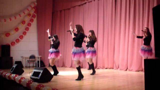 Эстрадный шоу-театр Триумф - КЦ - "Девушки из высшего общества" смотреть онлайн