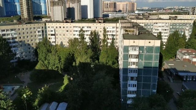 Посмотри вид с 15 этажа. Суздальский проспект. Санкт-Петербург. #Красивыйвид#спб#суздальский смотреть онлайн