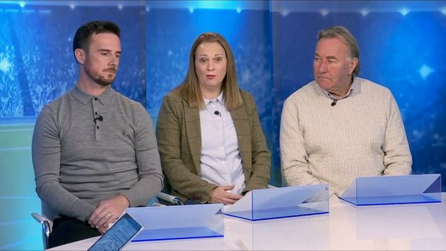 Barry Ferguson: Hearts And Hibs Won't Get To Cup Final - The Football Show - MON 28th Oct 2019. смотреть онлайн