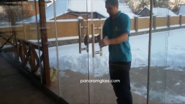 Безрамное раздвижное остекление террас, веранд, беседок от PanoramGlass. смотреть онлайн