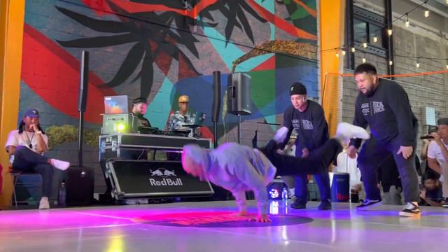 Style Monarchs Hawaii | 3v3 Breaking | Top 8 | 808 Breakers vs Rock Force Crew смотреть онлайн