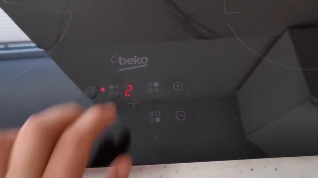 Płyta indukcyjna BEKO HII 64401MT смотреть онлайн