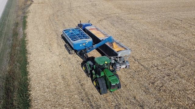 John Deere X9 1000 Corn Harvest Manitoba 2022