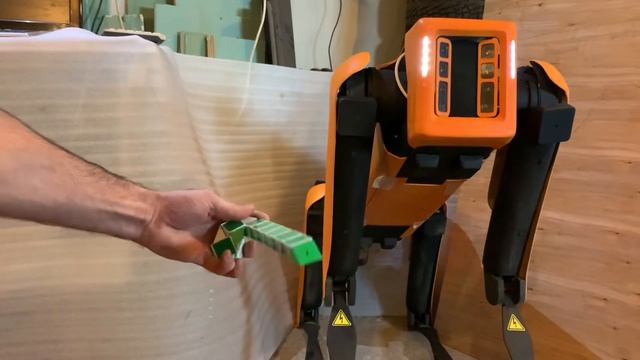 Змейка головоломка сборка шарика одной рукой Snake Rubik - puzzle смотреть онлайн