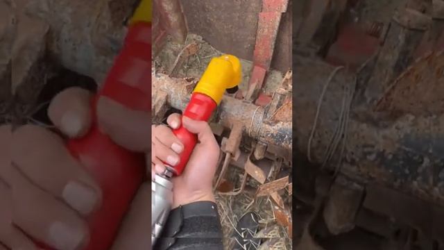 Мало кто знает как быстро открутить ржавый болт при помощи специальной насадки смотреть онлайн