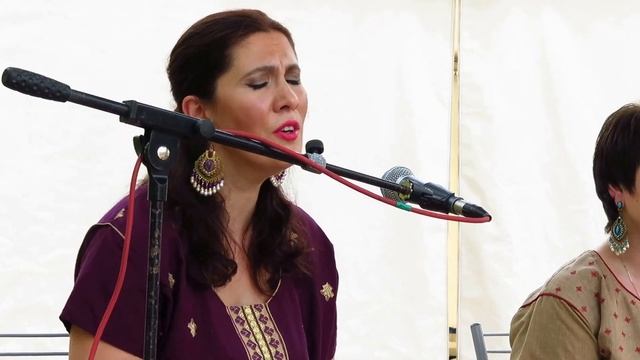 Фолк группа МАУНА индийские мантры смотреть онлайн