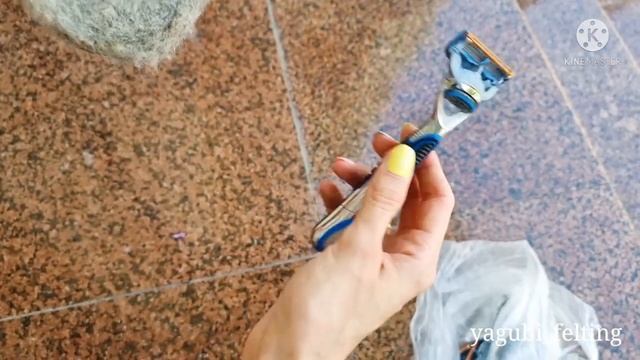 ЖЕЧЬ ИЛИ БРИТЬ? ЧТО ДЕЛАТЬ С ВАЛЯНЫМИ ТАПОЧКАМИ? смотреть онлайн