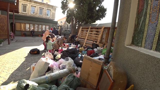 Помощь нуждающимся людям. смотреть онлайн