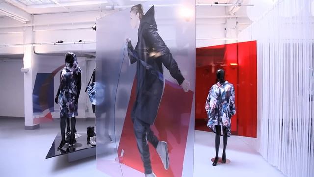 Collaboration: Hussein Chalayan & Puma - London смотреть онлайн