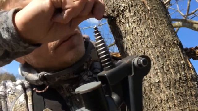 1% Экстра: Как проще вкрутить в дерево крюк для лука смотреть онлайн