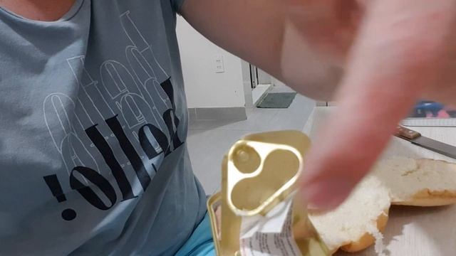 Обзор американского мясного паштета "Spam" смотреть онлайн