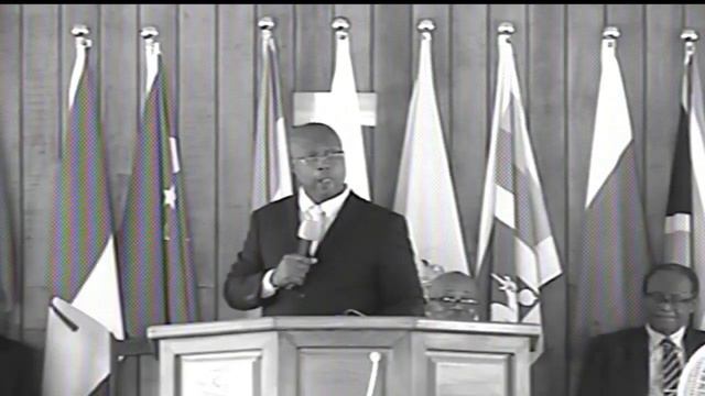 Cave Hill Live Stream смотреть онлайн