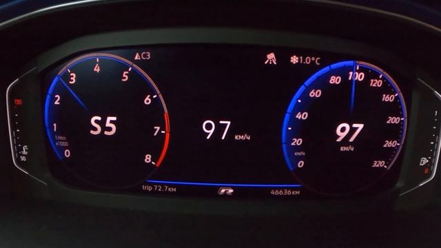 VW T-Roc R accelerations смотреть онлайн