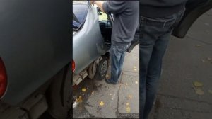 Решение проблемы, течет стекло после замены