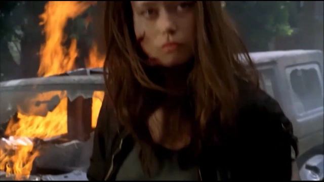 Terminator SCC Summer Glau And Lindsey Stirling